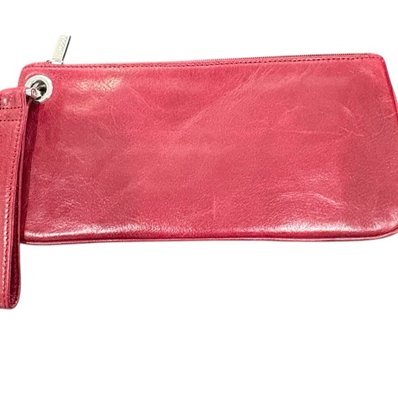 HOBO Original Red Leather Wristlet Clutch Zip Pouch Wallet - Picture 2 of 5